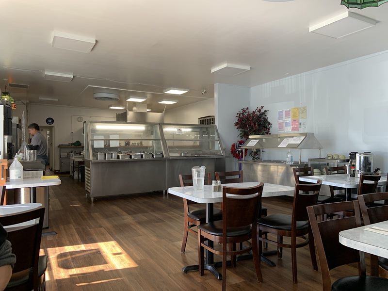 Su's Mongolian Barbeque interior